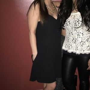 Babaton LBD with pockets!